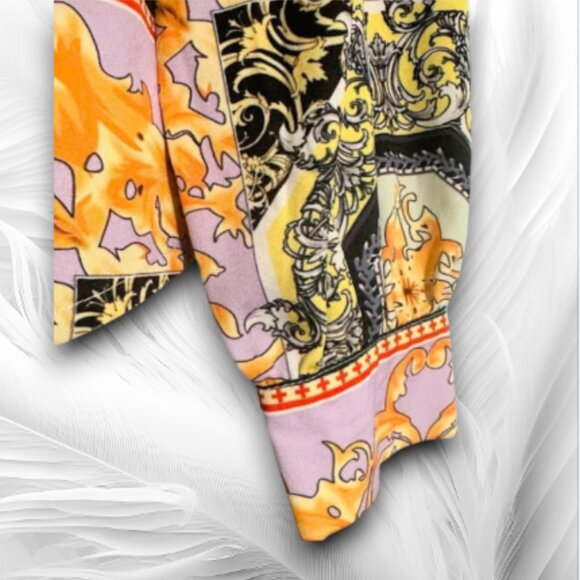 New Women’s Baroque Print Long Sleeve Shirt Button-Up Shirt Size: M - Picture 3 of 5